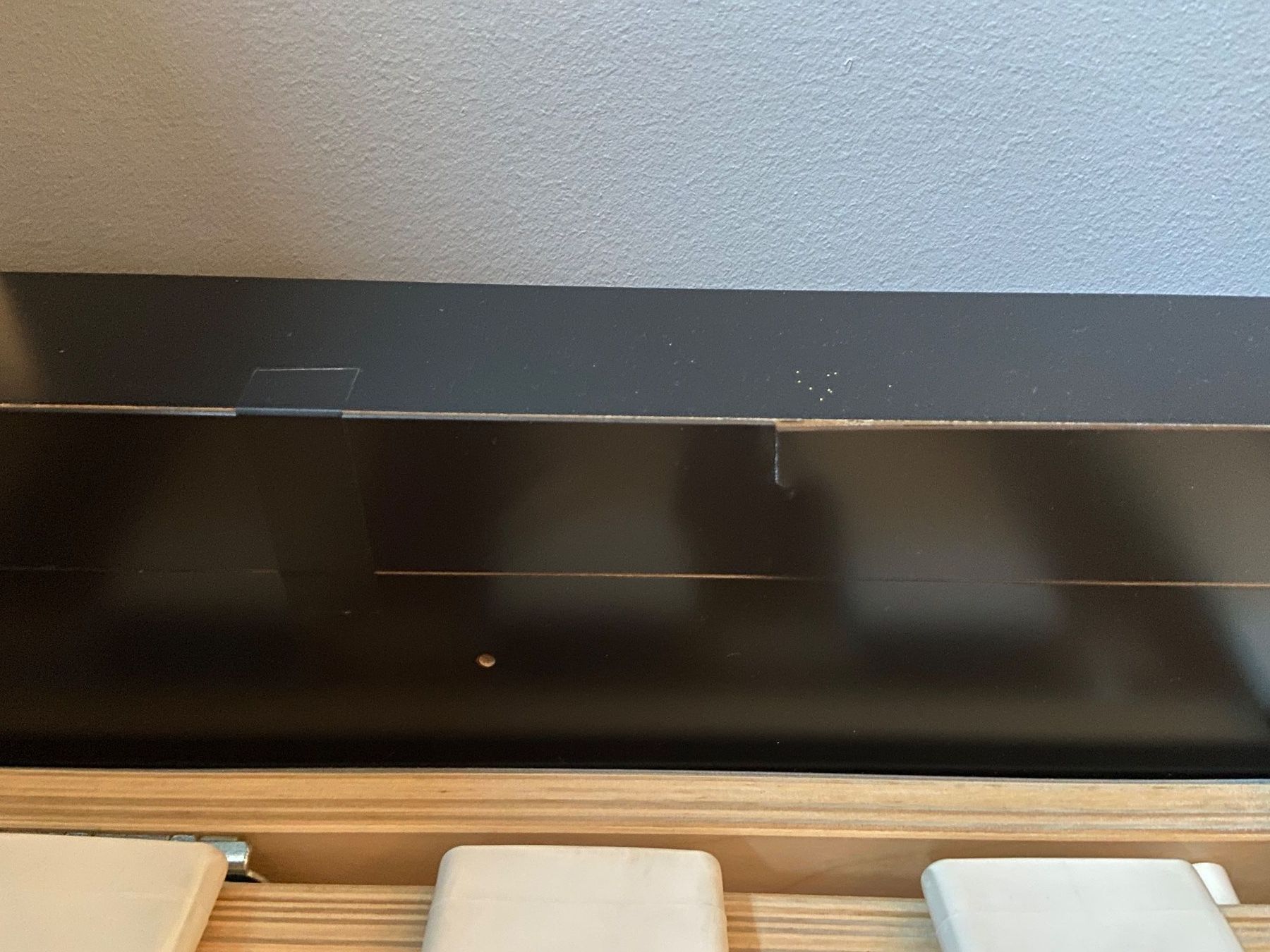 Ikea Letti: Lit "Malm" (Ikea) 90x200cm, noir – Usato da Boveresse venduto da yokofamily 3