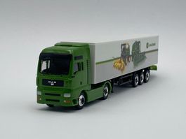 Schuco 269396 1:87 MAN TG Auflieger "John Deere"