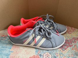 Adidas Sneaker