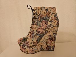 Plateau-Keilabsatz-Stiefeletten mit Blumenmuster, Gr. 39