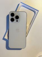 iPhone 15 Pro 256GB White Titanium mit Zubehör