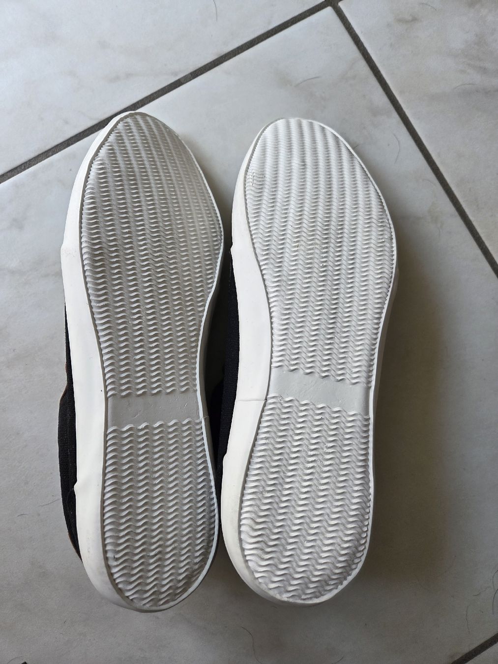Herrenschuhe: Sneakers YOUR TURN – Neu und originalverpackt aus Winterthur von cherzli02 2