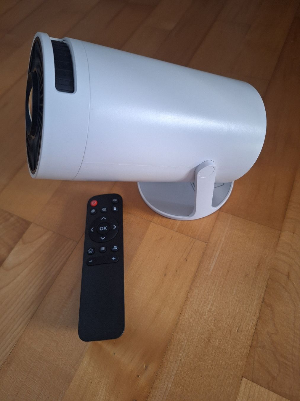 Proiettori: LED Mini Projector – Usato da Stansstad venduto da saschaz88