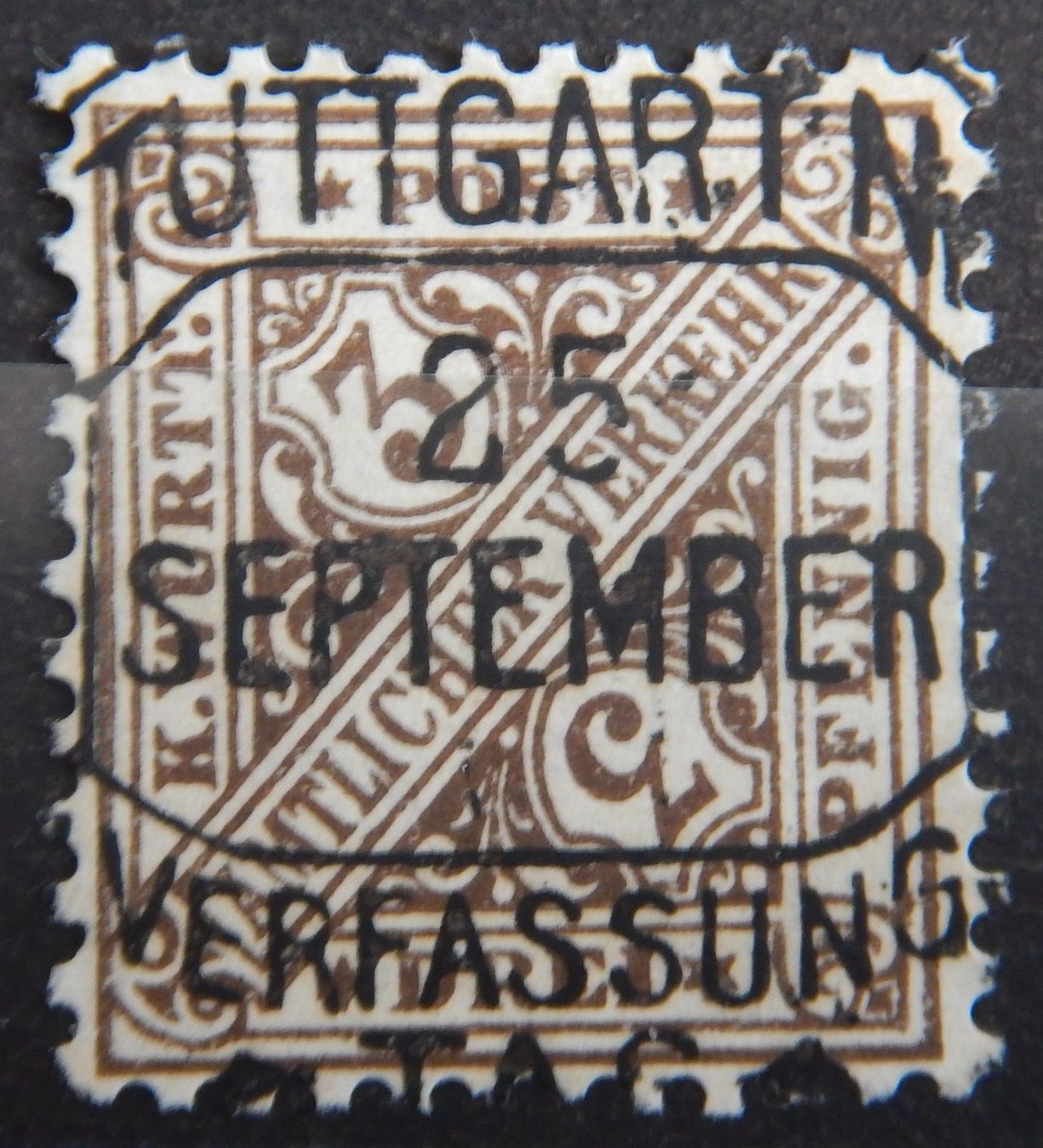 Tutti i francobolli: Württemberg Kat. 228 gest. Plattenfehler III 1919 selten – Usato da Zürich venduto da Muehlekauf