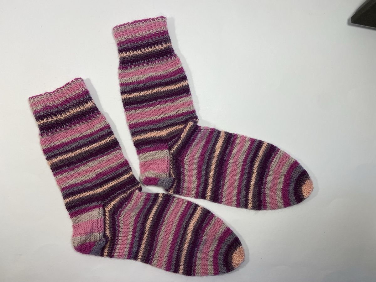 Calze: Socken handgestrickt, Gr. 39/40 – Nuovo e nell'imballaggio originale da Grosshöchstetten venduto da Maschenshop 1
