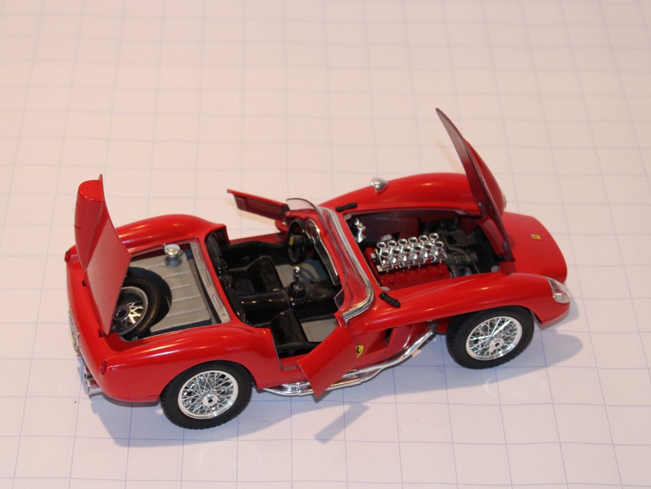 Bburago Modellini d'auto: Ferrari 250 Testa Rossa 1957 – Usato da Bertschikon Gossau venduto da Singeruwe 1
