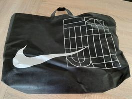 Black Bag Tasche Nike, 50 x 37, bis 12 kg, gut stehend