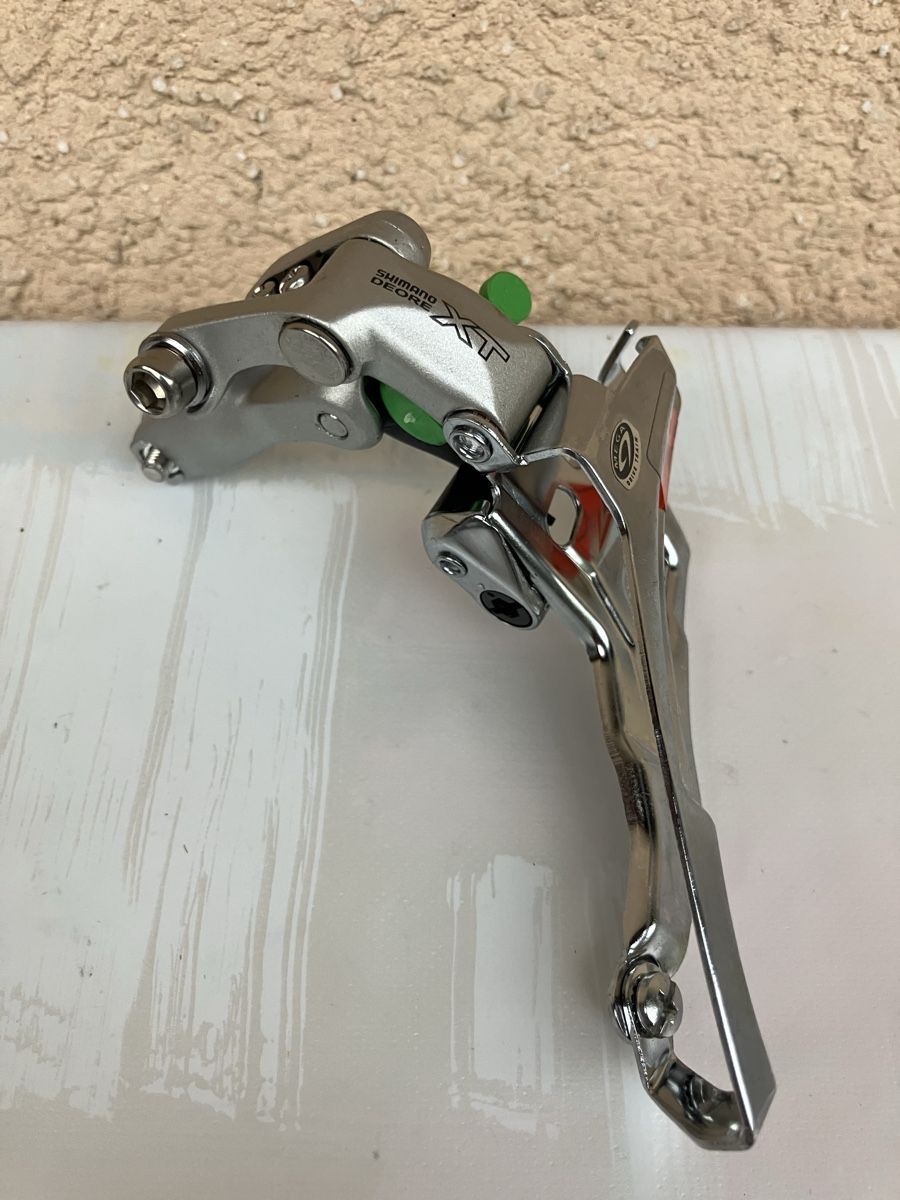 Shimano Pezzi di ricambio: NOS Shimano Deore XT FD-M751 Umwerfer – Nuovo (secondo la descrizione) da Trimbach venduto da cendira 9
