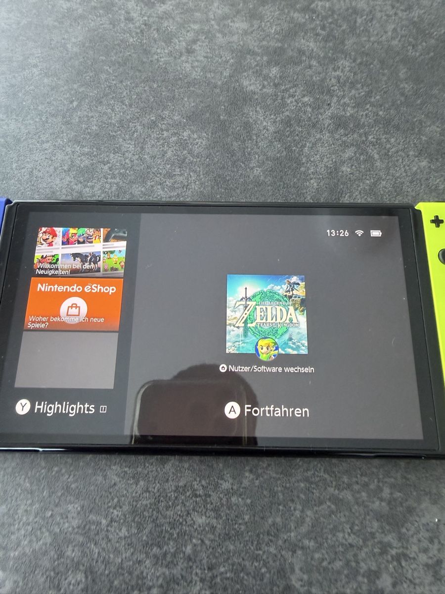 Nintendo Console: Nintendo Switch OLED mit docking station – Usato da Obergösgen venduto da val_x7qk 4