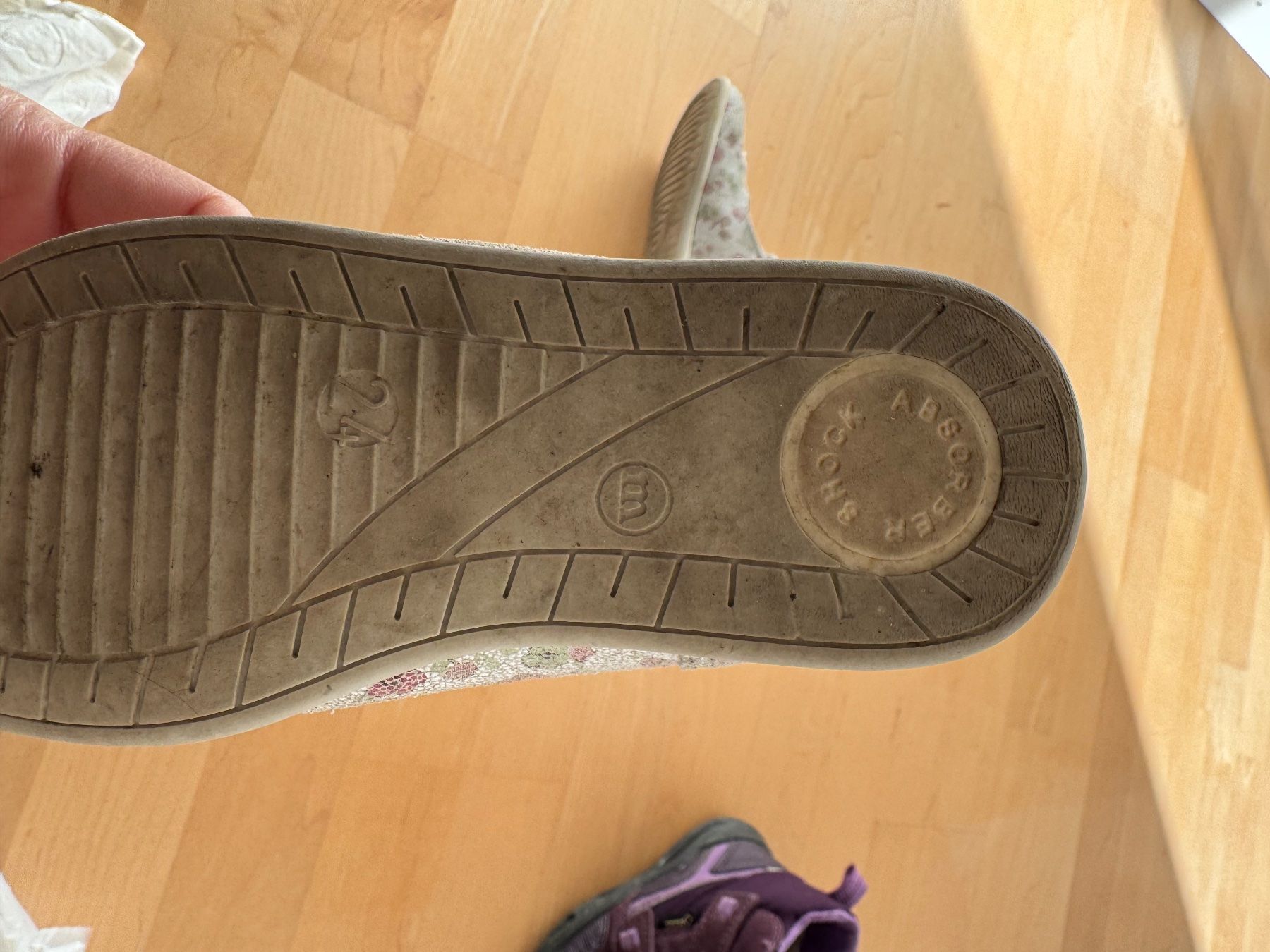 Scarpe per ragazze: Lederschuhe Mädchen Grösse 24 – Usato da Männedorf venduto da Positive81 2