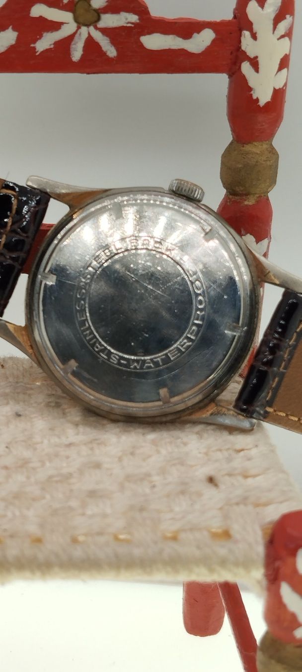 Orologi: Montre reg – Usato da La Chaux-de-Fonds venduto da jac_9llg 6