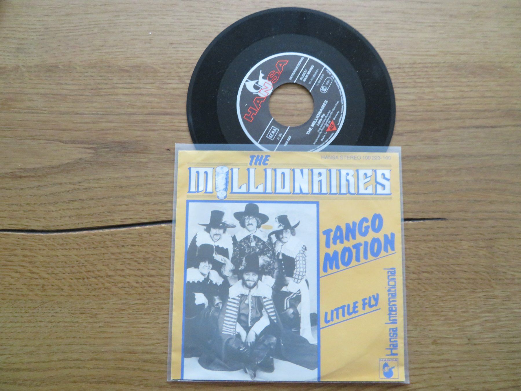 Schallplatten: The Millionaires - Tango Motion/Little Fly, Single – Neu (gemäss Beschreibung) aus Zürich von max_cp5f