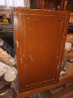 Metallschrank, Eisenschrank antike Eisentruhe
