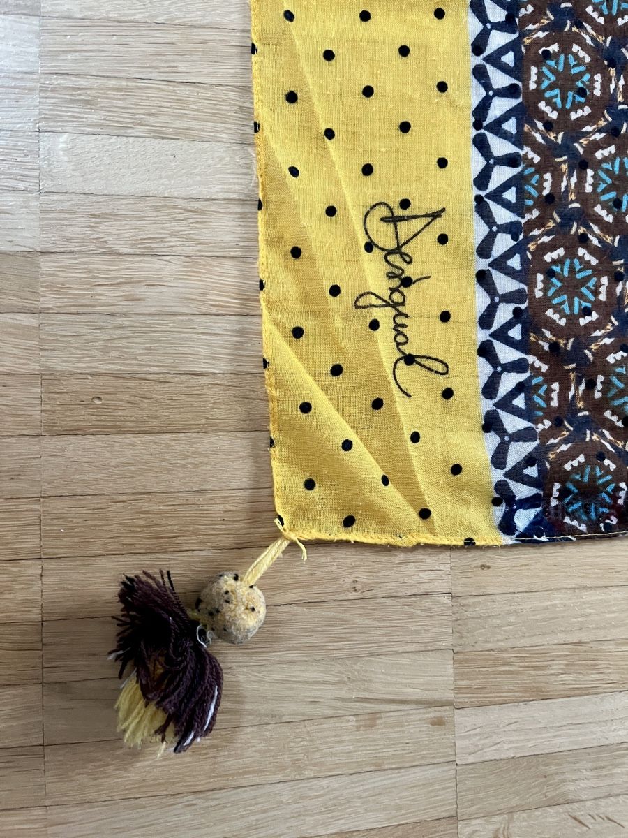 Desigual Foulard & Sciarpe: Schal von Desigual – Usato da Ittigen venduto da franzis6 2