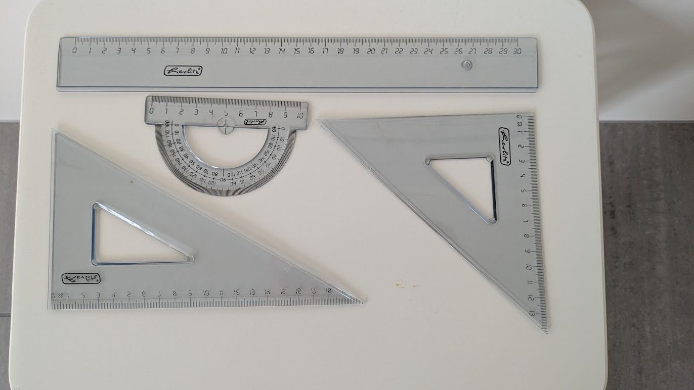 Altro in Scrittura & Disegno: Geometrie Set 4 teilig – Usato da Bäretswil venduto da Ober-Land