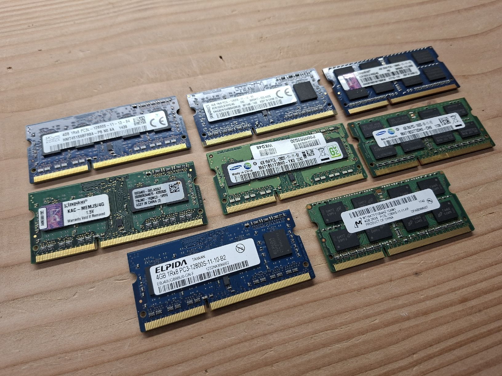 Memory / RAM: Ram 4GB PC3 SoDimm 8Stück – Gebraucht aus Neunkirch von MaElekt 1