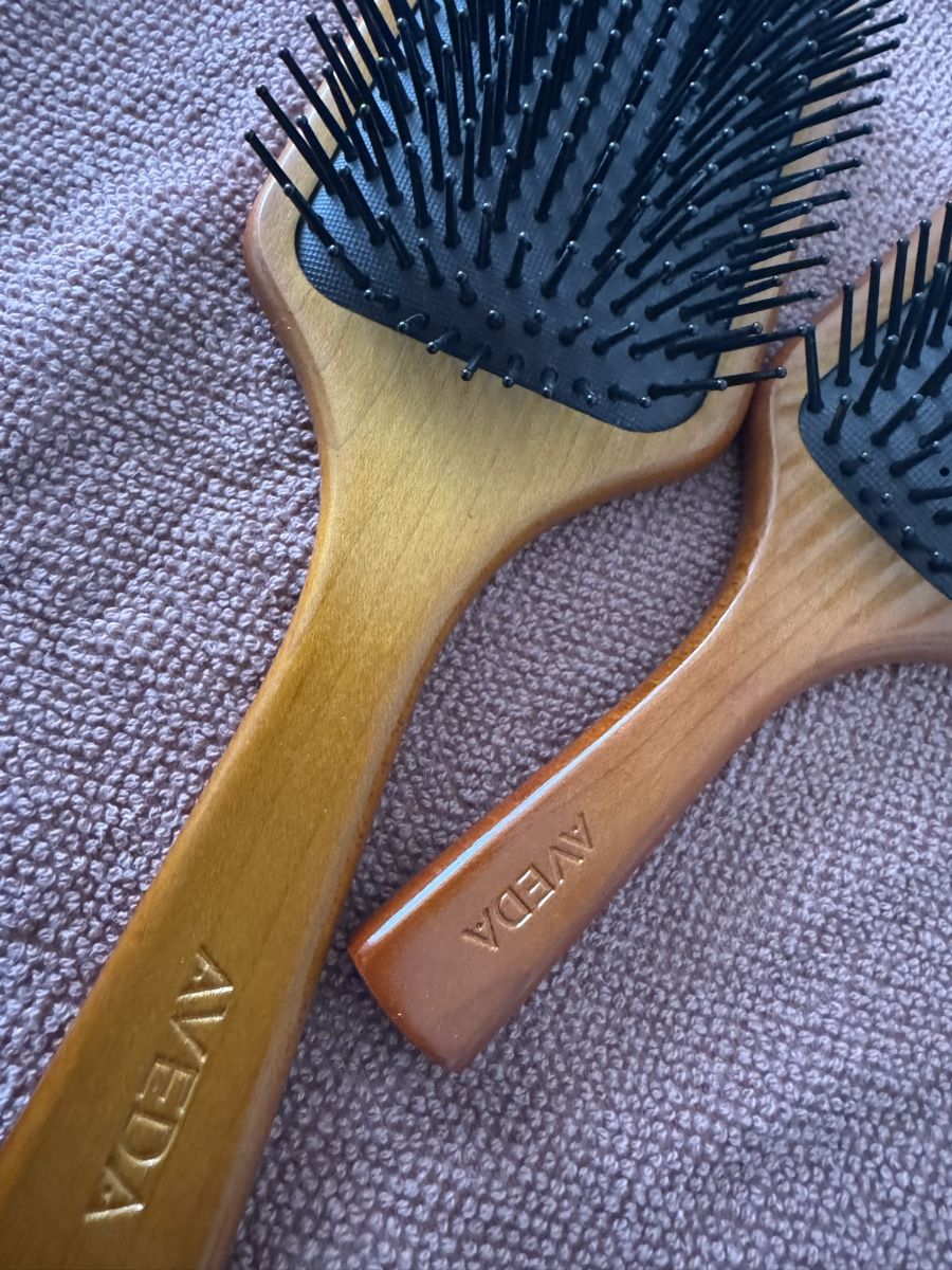 Altro per la cura dei capelli: AVEDA brosse à cheveux – Nuovo (secondo la descrizione) da Meyrin venduto da mai_pl7s 1