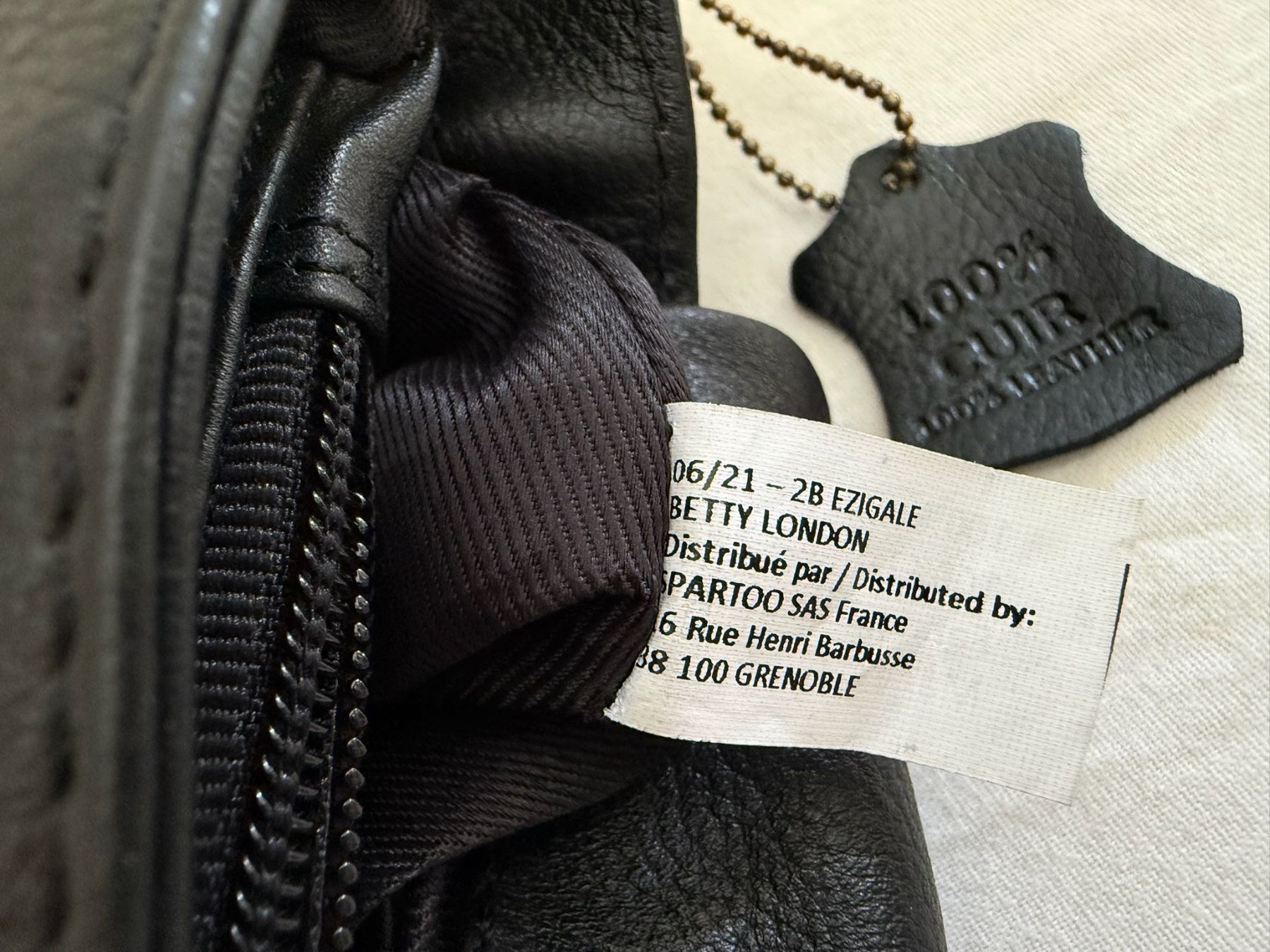 Borse da donna: Betty London - Sac en cuir noir – Usato da Sion venduto da accroshoes 6