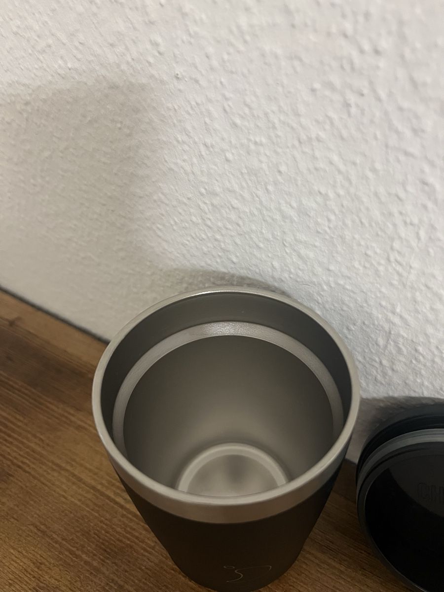 Tassen: Chilly's Kaffebecher schwarz 340ml – Gebraucht aus Zürich von sil_wp52 3