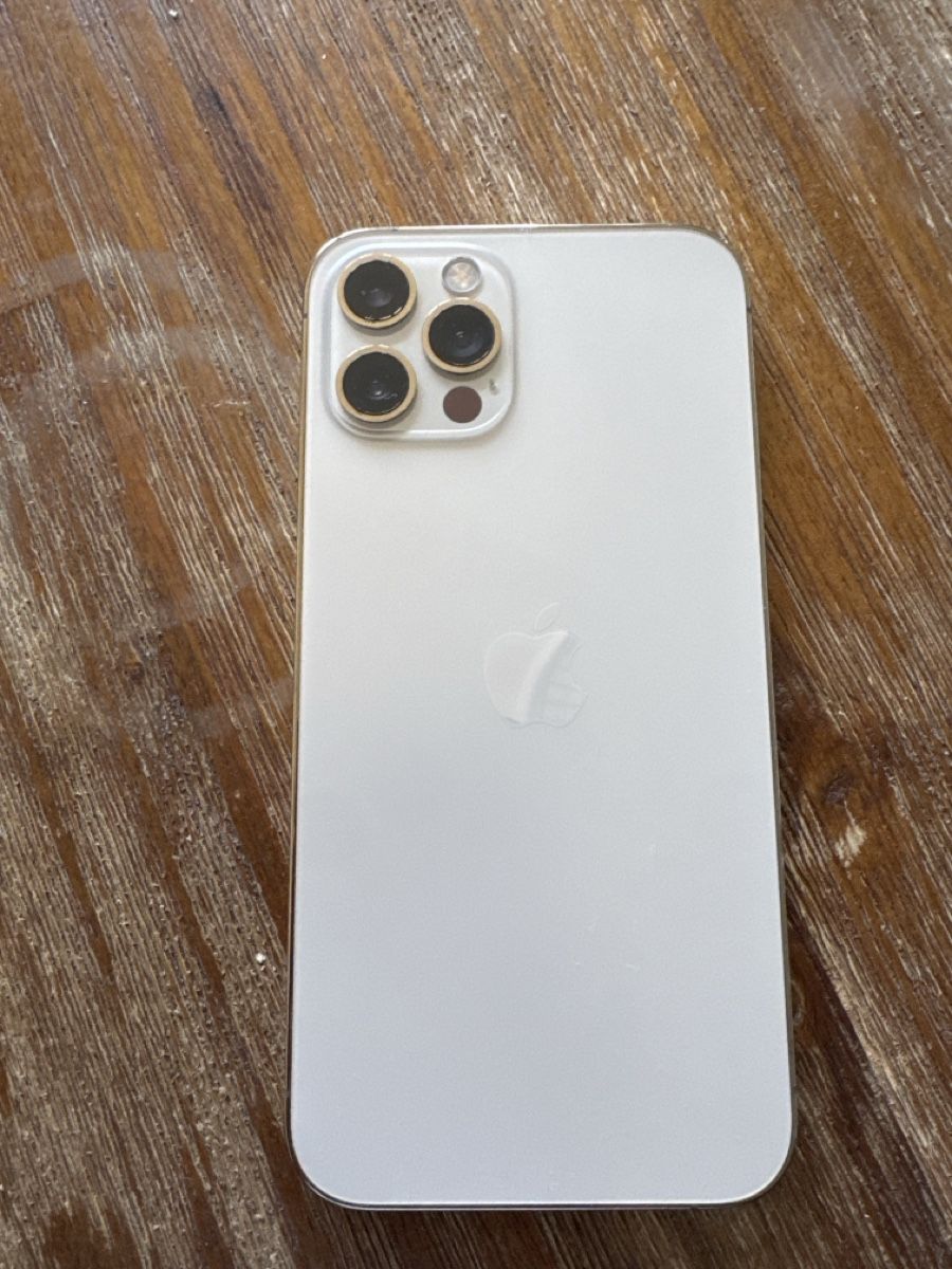 Apple Handys / Smartphones: Apple iPhone 12 Pro Or – Gebraucht aus Pully von Stephpa1009 4