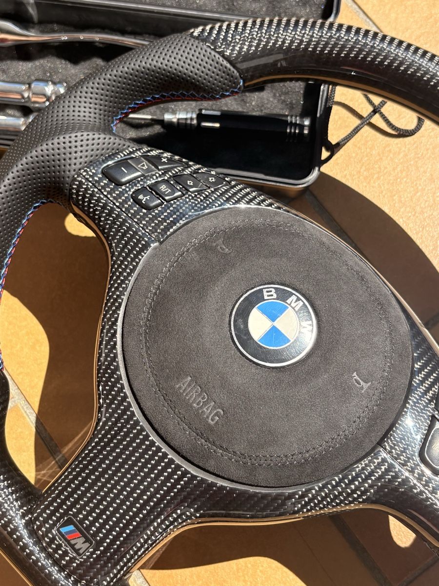 BMW Tutti pezzi di ricambio auto: BMW E46 Carbon Lenkrad  – Nuovo (secondo la descrizione) da Pieterlen venduto da cri_222x 5