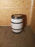 Tonneau en bois blanc et noir style rustique occasion