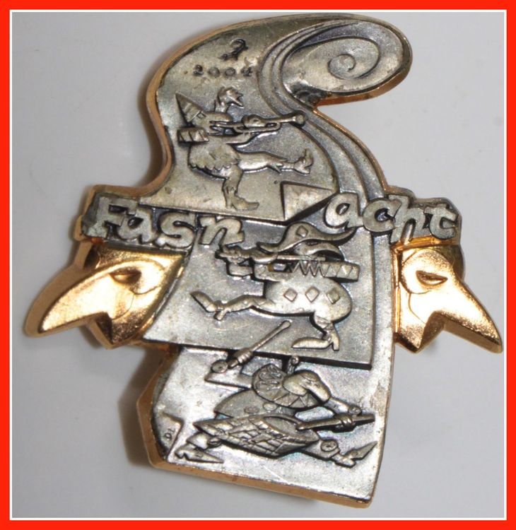 Broche Fasnacht 1982 Suisse - Étain Argenté - Souvenir Du Carnaval De Bâle - Occasion Bon état