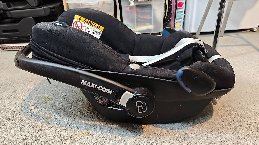 Auto-Kindersitze: Maxi-Cosi sans base – Gebraucht aus Riaz von ant_dyt5 1