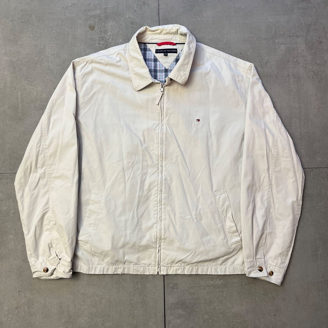 Jacken: 2000s Tommy Hilfiger Vintage Harrington Jacket – Gebraucht aus Bern von shoprestoredvintage