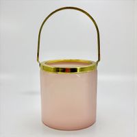 Ancien seau à glace opaline rose avec monture en métal doré