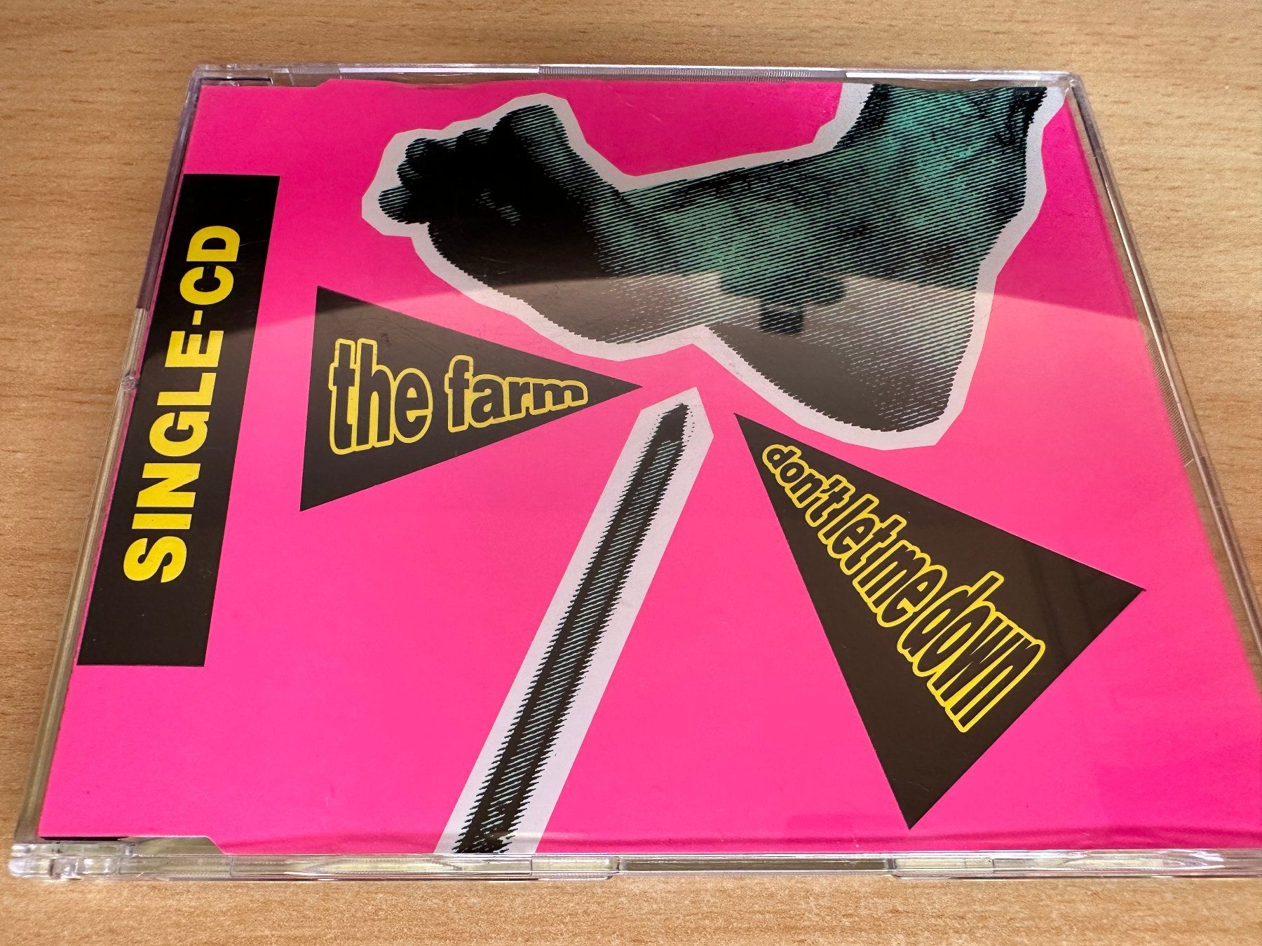 CDs: The Farm – Don't Let Me Down - Single CD – Gebraucht aus Rikon im Tösstal von Alpenmutz