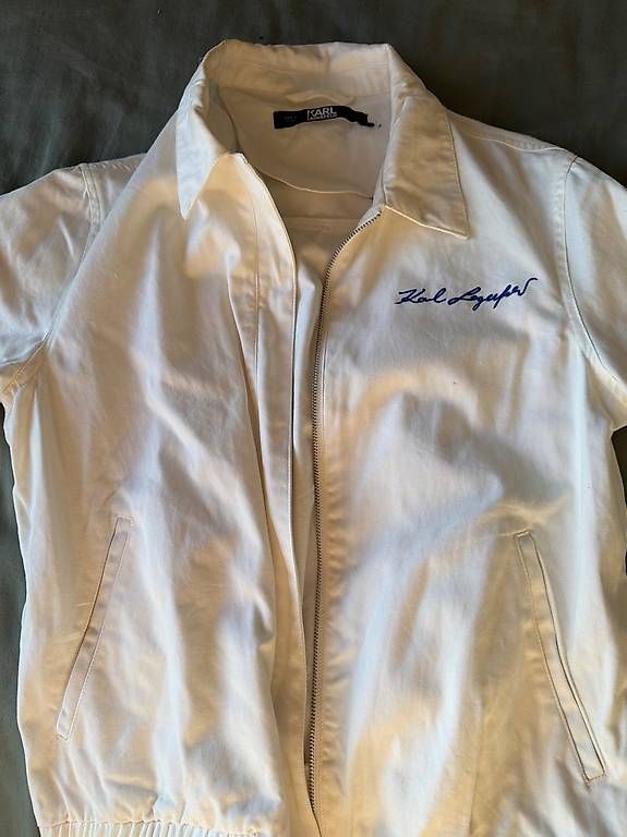 Vestes: Veste Karl lagerfeld  – D'occasion à La Tour-de-Peilz par pil_j6nr 1