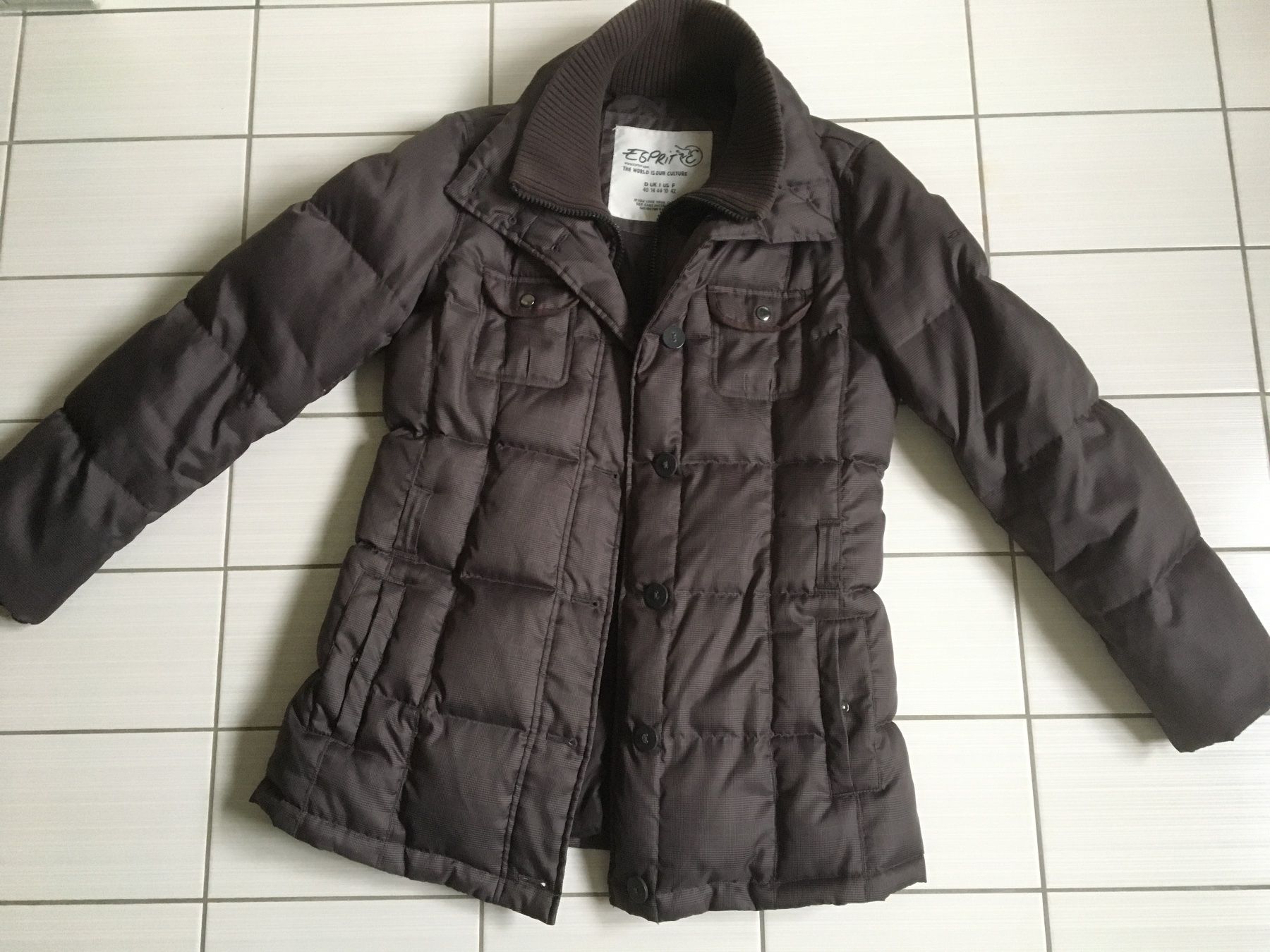 Esprit Vestes: Jacke sehr warm 40 – D'occasion à Arth par Vrecam51