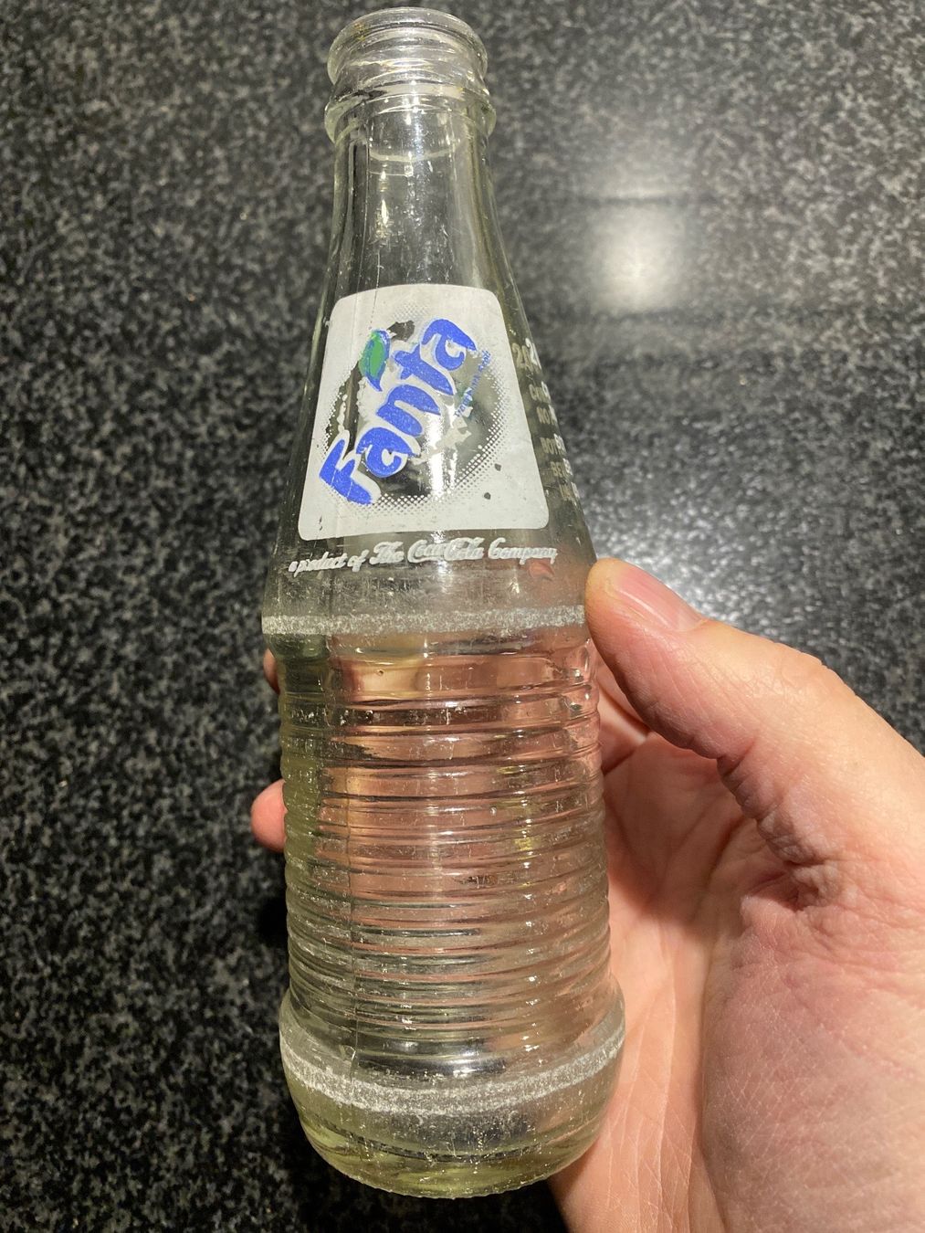 Bottiglie: Fanta Flasche weiss transparent 2dl 1997-2004 – Usato da Büren an der Aare venduto da simsand 1
