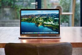 MacBook Pro 2017 15" i7 *Top Zustand*