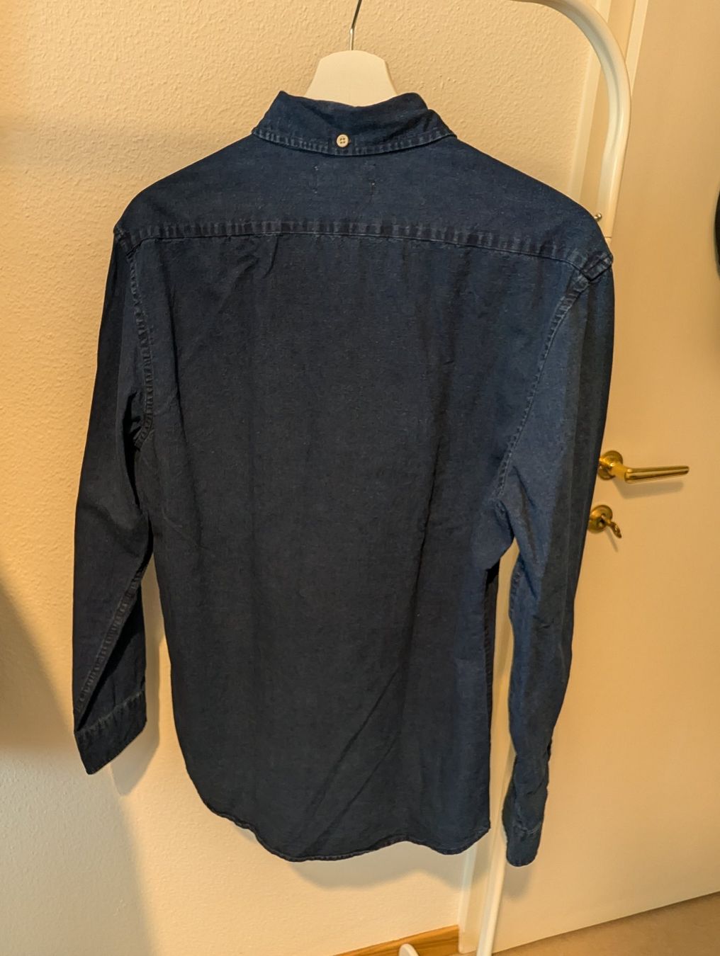 Hemden: Hemd Taylor Stitch blu 40 indigo – Gebraucht aus Zürich von pal_7dy2 1