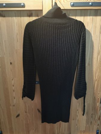 Schickes Strickkleid, Rollkragen, schwarz, Grösse M