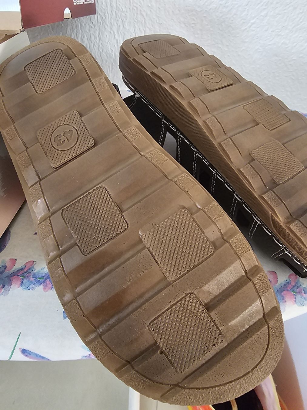 Scarpe da uomo: Sandale für Herren Gr.43 – Nuovo (secondo la descrizione) da Zunzgen venduto da Fleksi 1