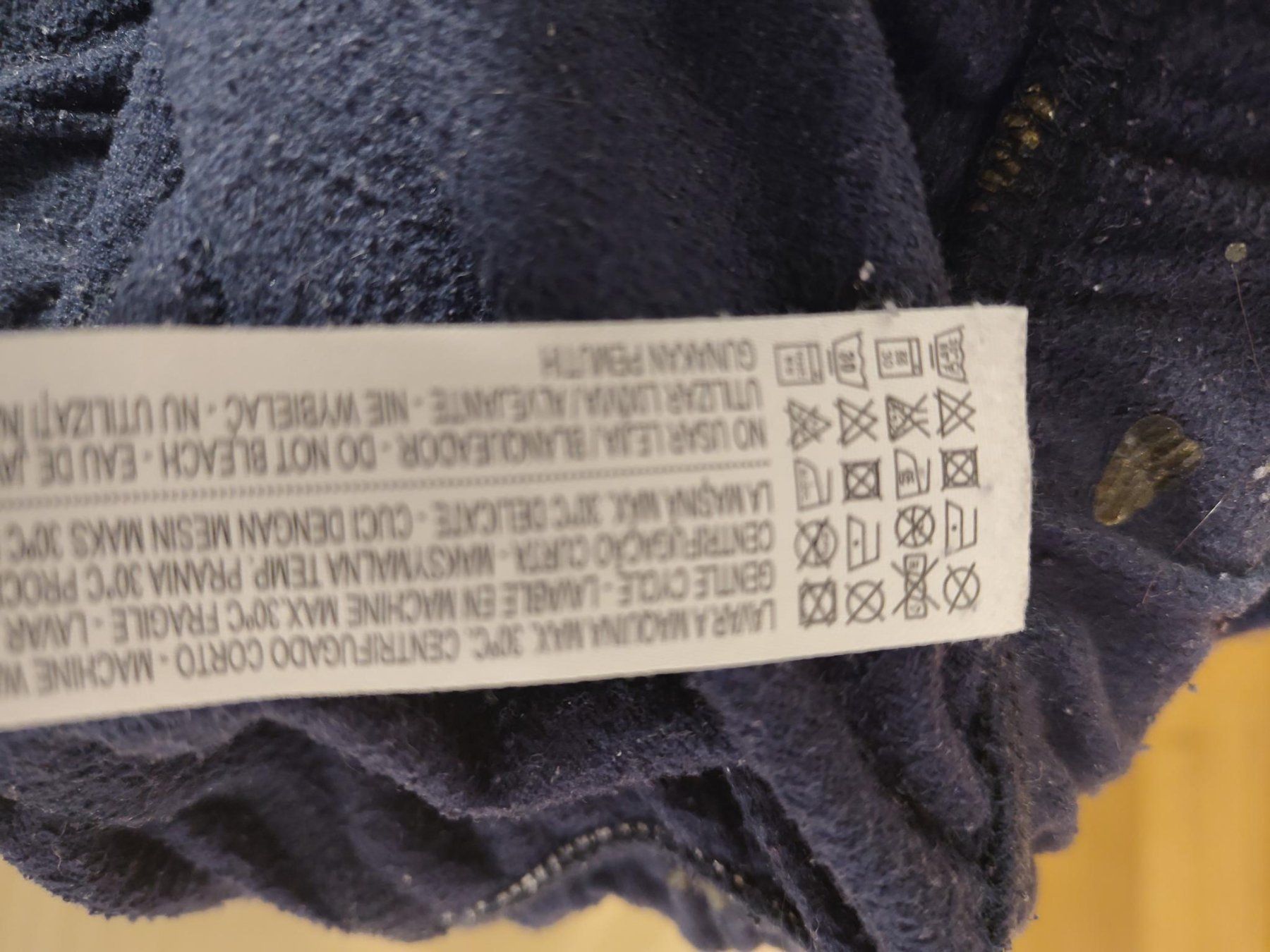 Oysho Pantaloni: Oysho Fleecehose Grösse S – Usato da Zürich venduto da ale_7k2j 2