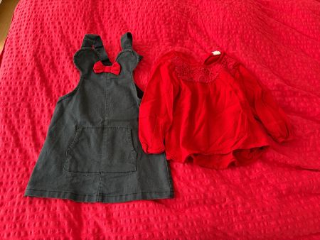Jeanskleid mit dünnem Pullover Grösse 92