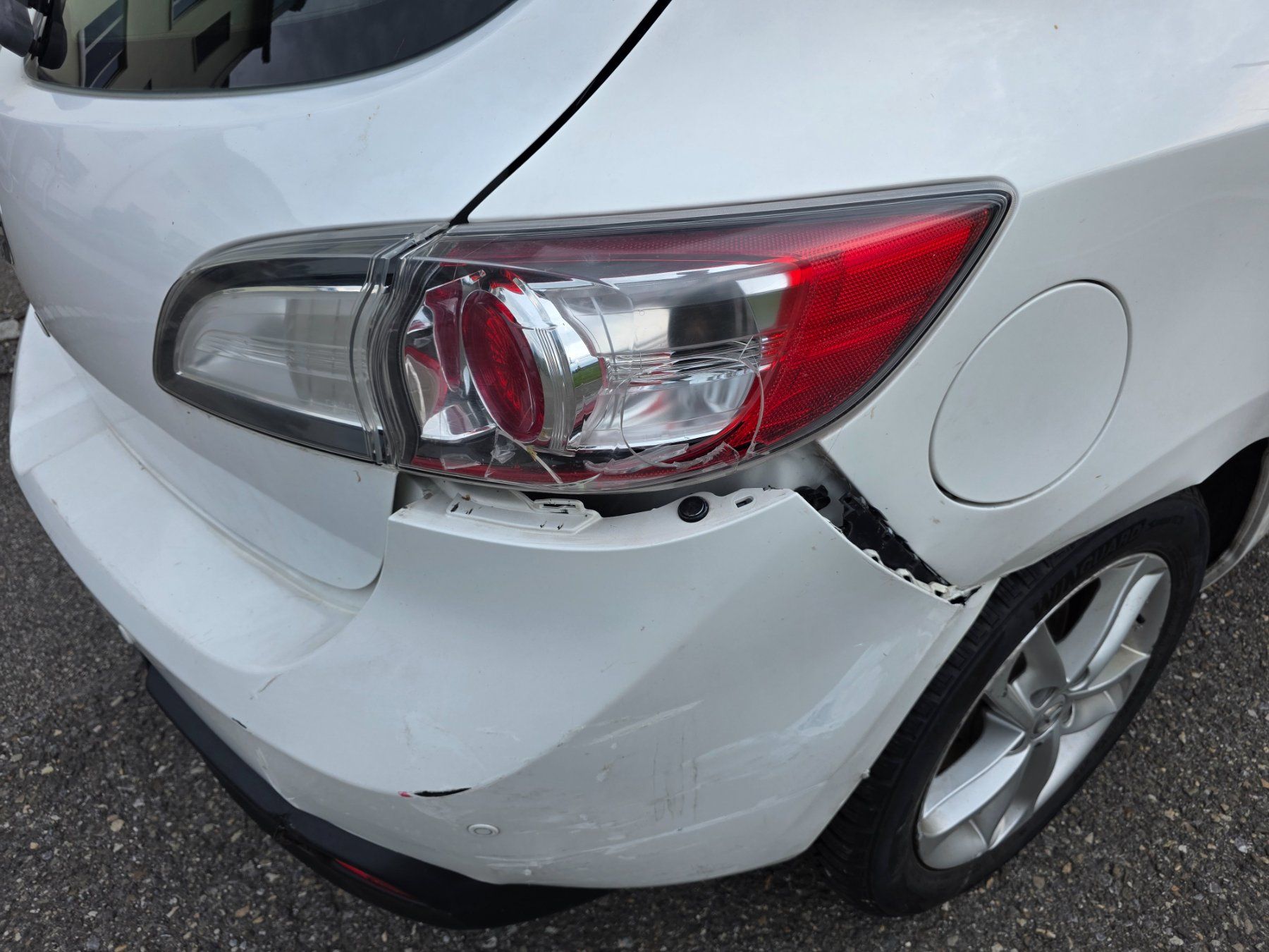 Mazda Autos: Mazda 3 2.2 diesel TOP!!! – D'occasion à staffelbach par del_gj7b 4