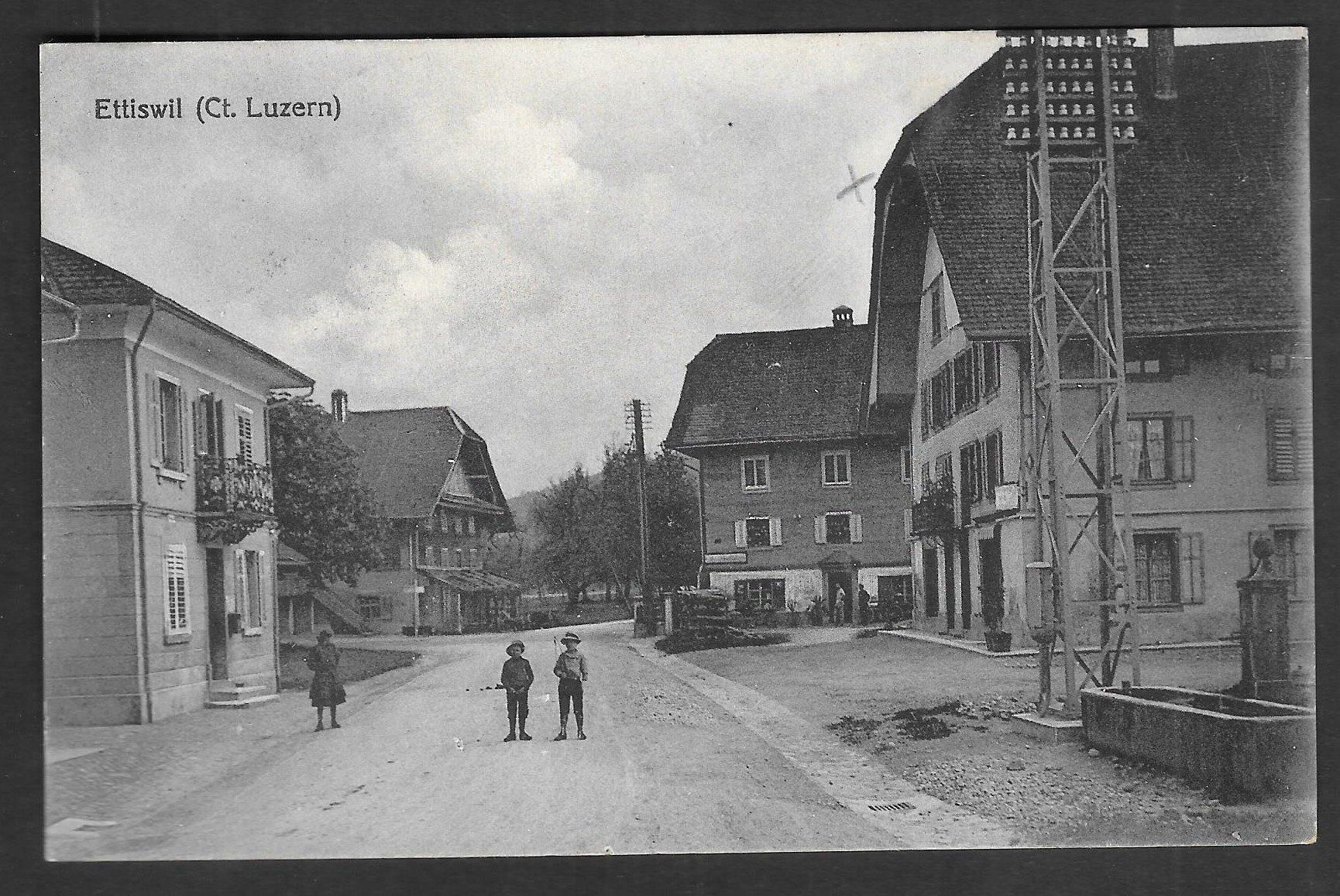 Cartoline postali: Ettiswil Strassenpartie – Usato da Olten venduto da clotaldi