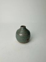Petit vase vintage en céramique turquoise signé