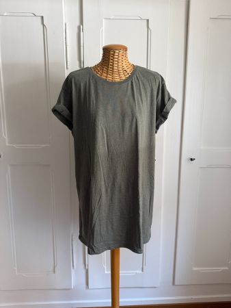 T-Shirt Kleidchen olivgrün L