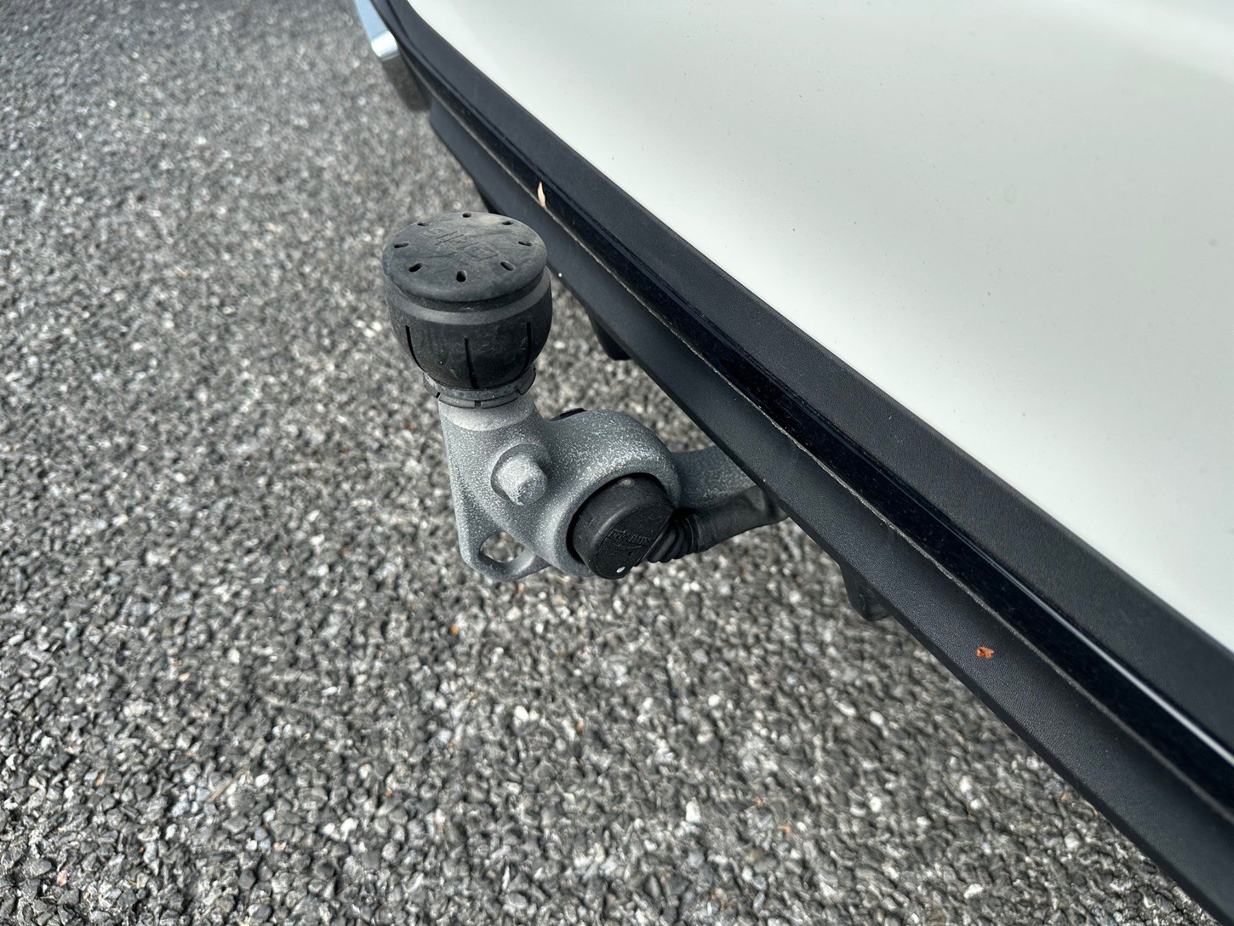 Mercedes-Benz Automobili: MERCEDES-BENZ C 220d 4MATIC – Usato da Steffisburg venduto da Volvo_Cars_Thun 2