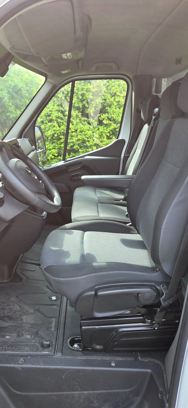 Renault Veicoli commerciali: Lieferwagen Renault Master T3.5 – Usato da Pfaffhausen venduto da Madiza 5