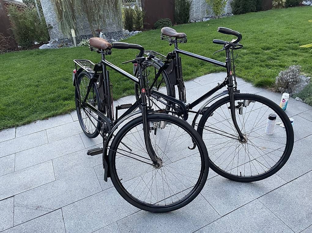Biciclette: Schweizer Armee Fahrräder im Set – Usato da Waltenschwil venduto da Gst.2003 1