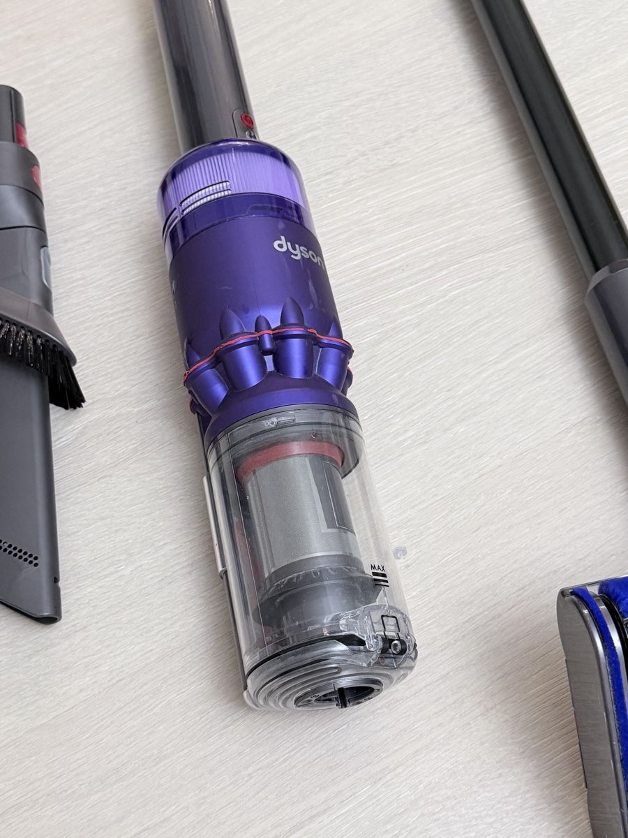 Dyson Staubsauger & Zubehör: Dyson Vacuum Cleaner Omni-glide – Gebraucht aus Zürich von grace89 1