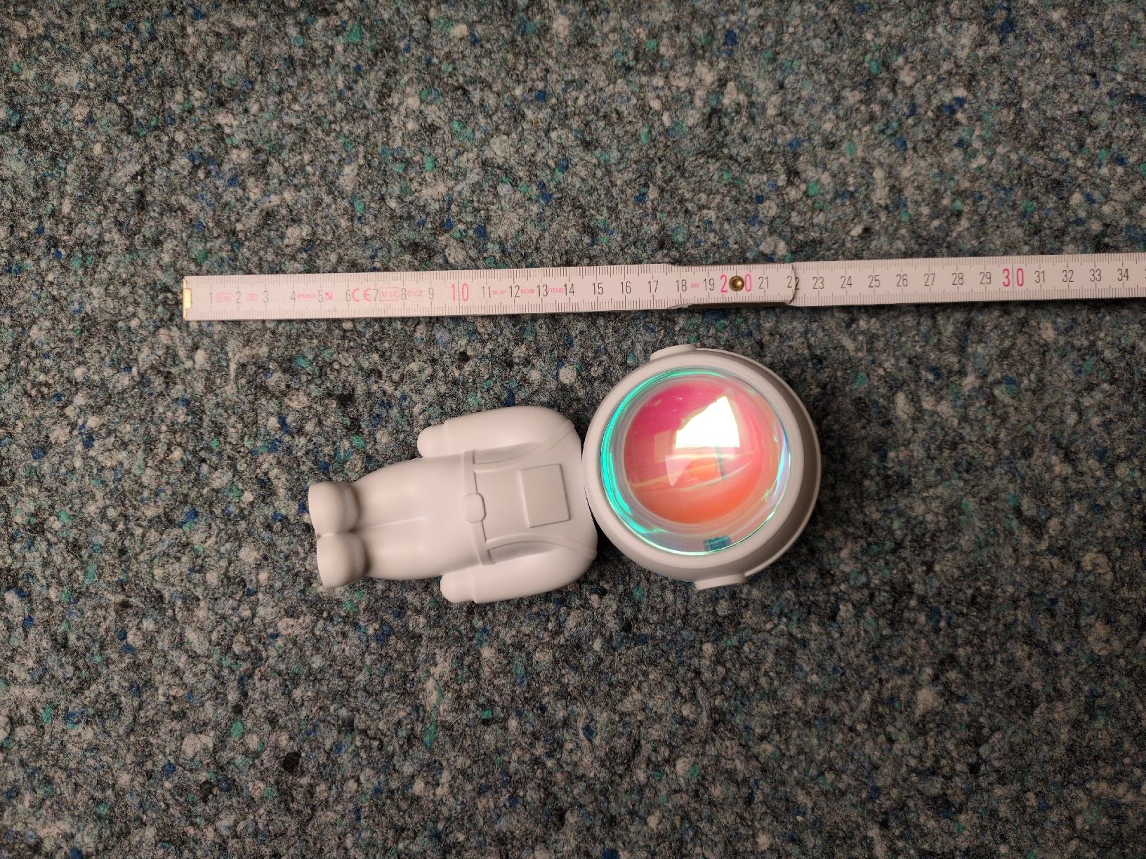 Lampen: Astronaut als Nachttischlampe – Gebraucht aus Aadorf von zuf06 5