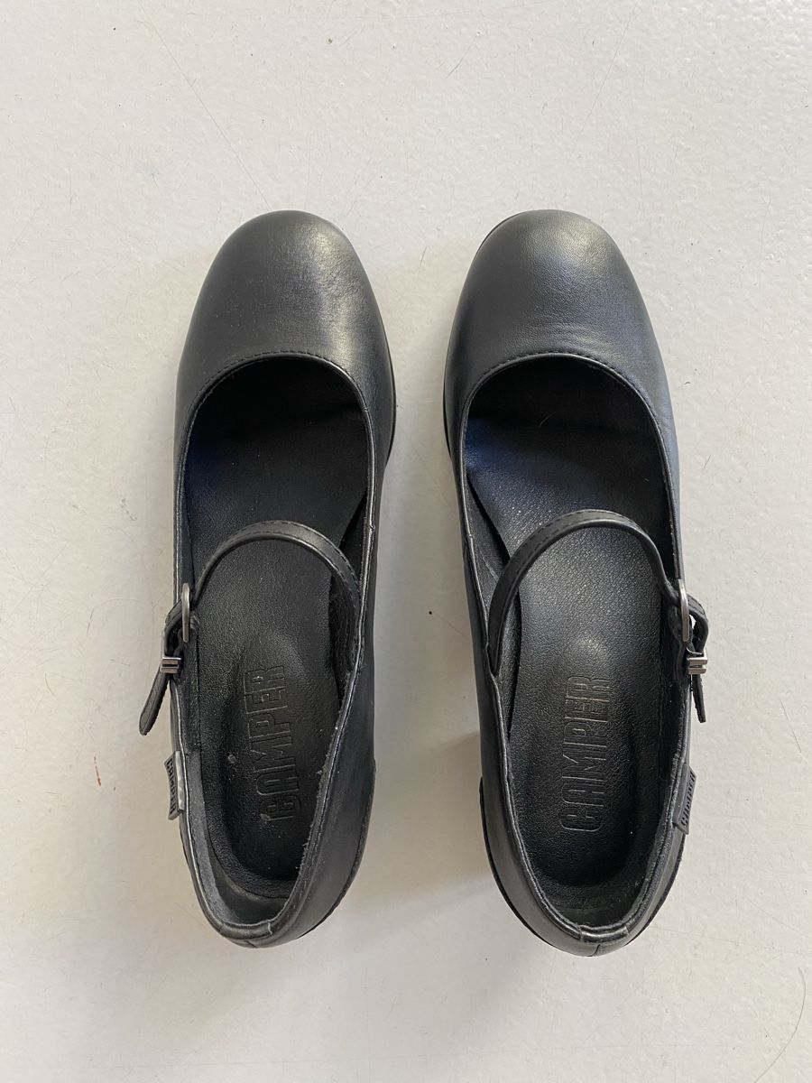 Camper Chaussures femmes: Schuhe Camper Grösse 38 – D'occasion à Basel par riesther